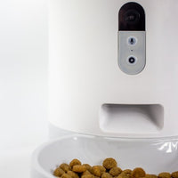 Instachew Purechew Smart Pet Feeder - Natural Pet Foods